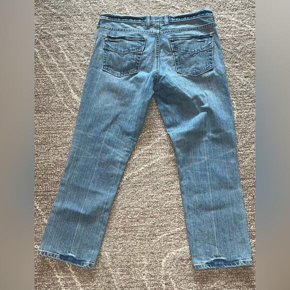 GAP Original Low Rise Cropped Jeans Womens Size 6 R Medium Wash Denim Minimalist - Picture 5 of 9